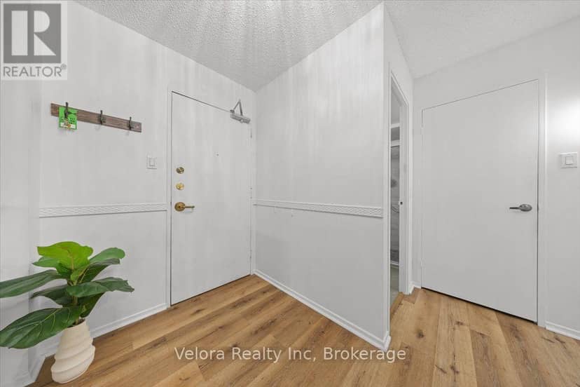 1909 - 2625 Regina Street — photo 6 of 40