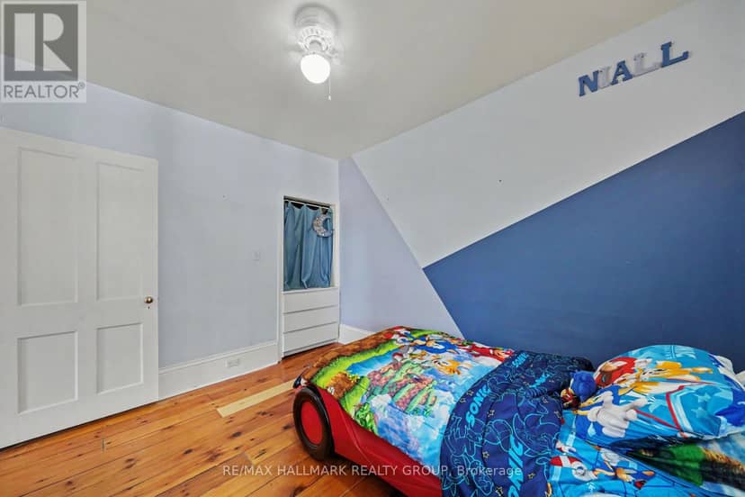 98 Drummond Street E — photo 29 of 40