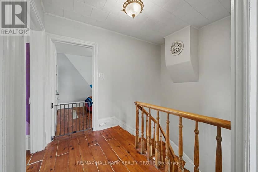 98 Drummond Street E — photo 30 of 40