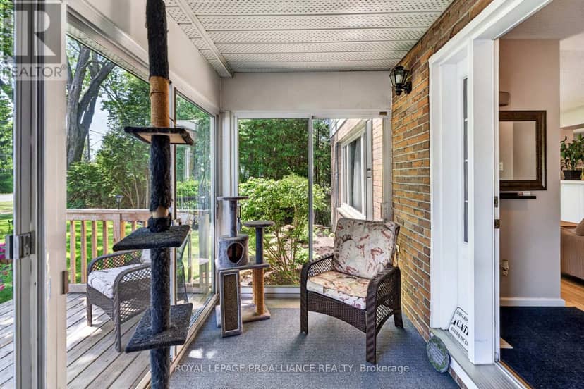 393 Stewart Boulevard — photo 3 of 40