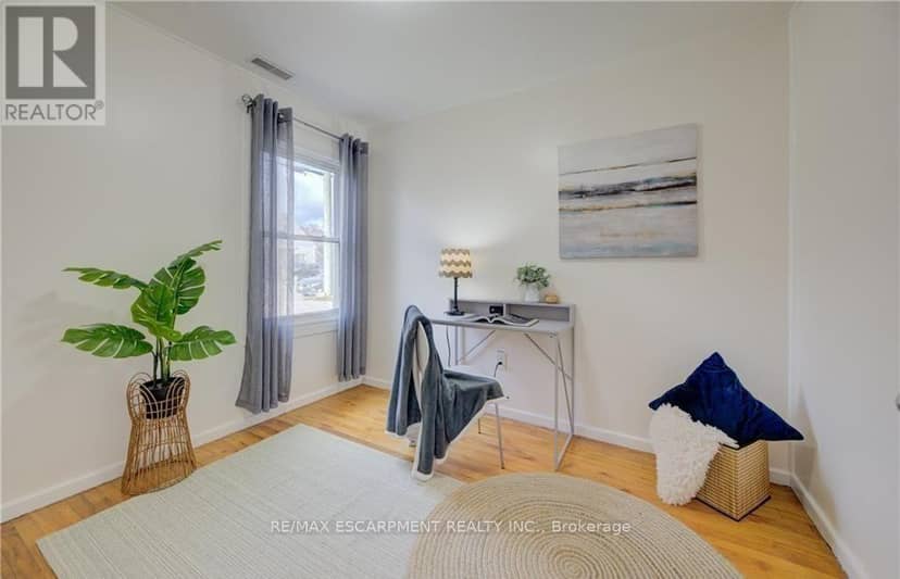 73 East 33rd Street — photo 7 of 9