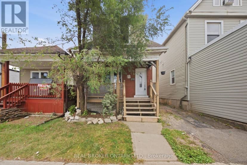1082 Cannon Street E, Hamilton, photo 2