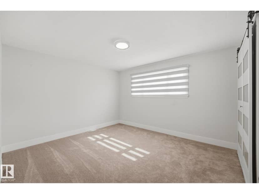 14214 87 AV NW — photo 20 of 40