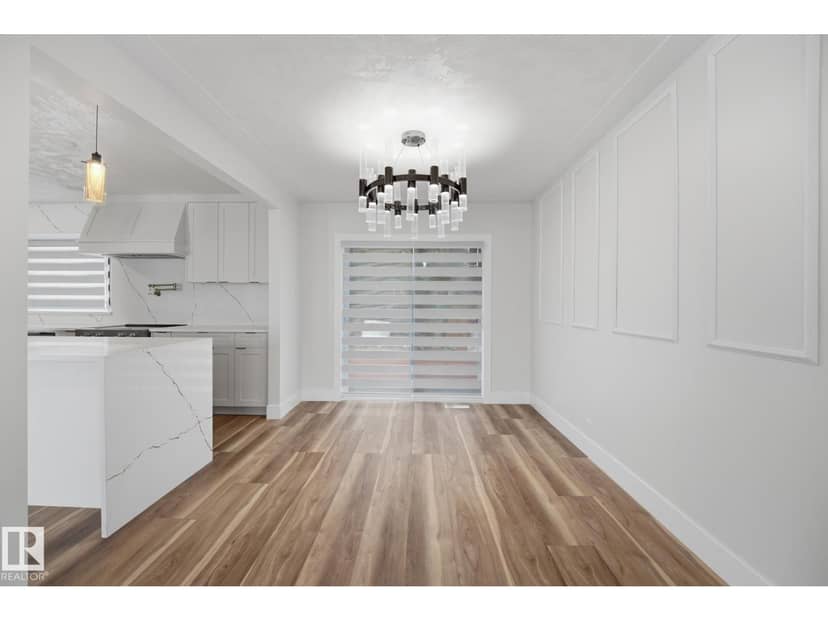 14214 87 AV NW — photo 10 of 40