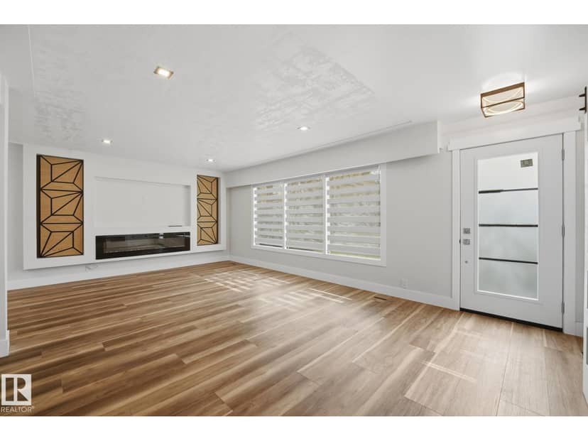 14214 87 AV NW — photo 13 of 40