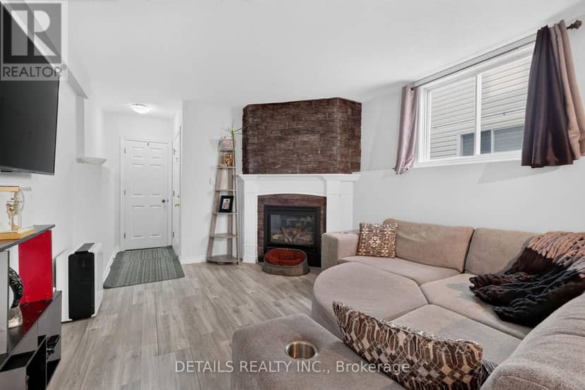 3C - 75 Lapointe Boulevard, Russell, photo 6