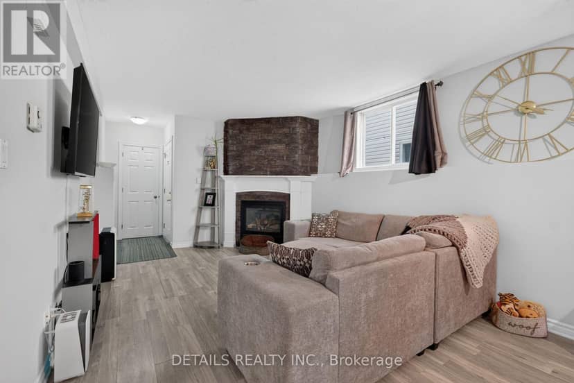 3C - 75 Lapointe Boulevard — photo 9 of 40