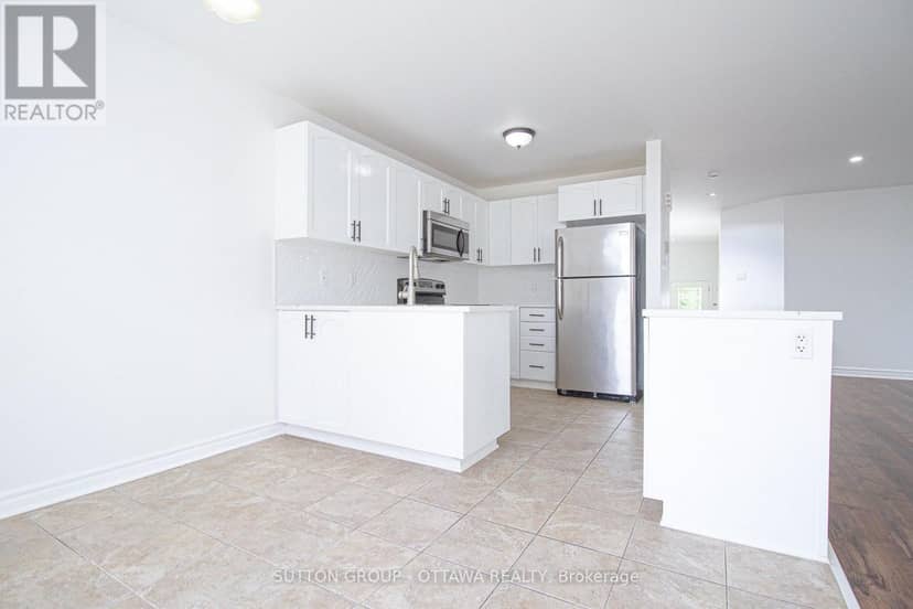 163 Silvermoon Crescent — photo 14 of 37