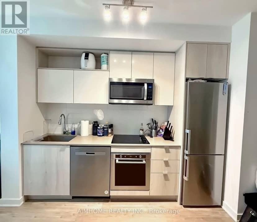 456 - 121 Lower Sherbourne Street — photo 1 of 10