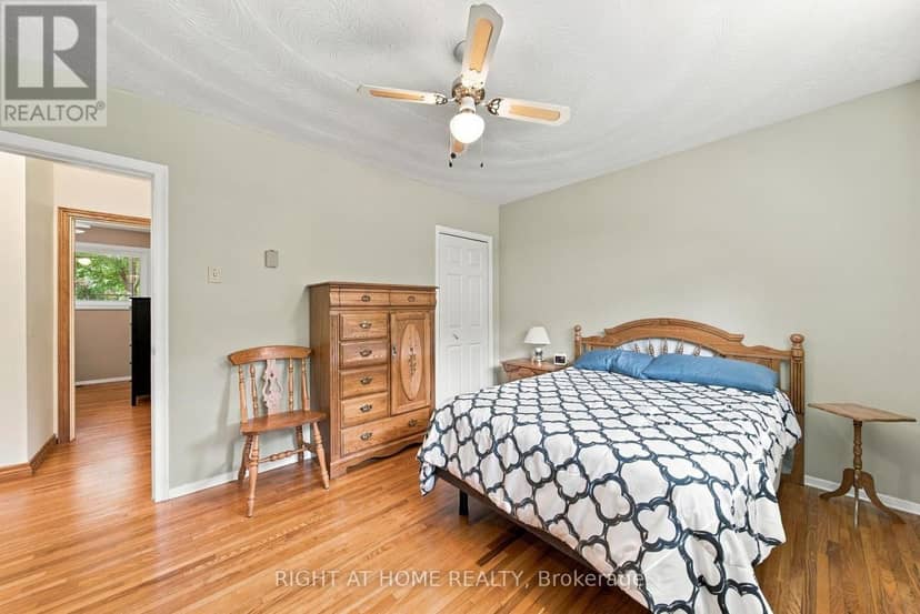 1013 Tay Point Road — photo 15 of 40
