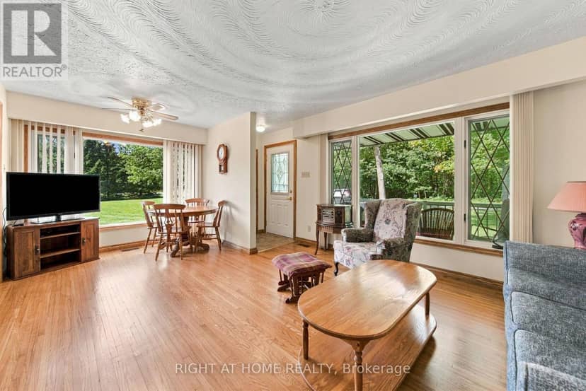 1013 Tay Point Road — photo 6 of 40