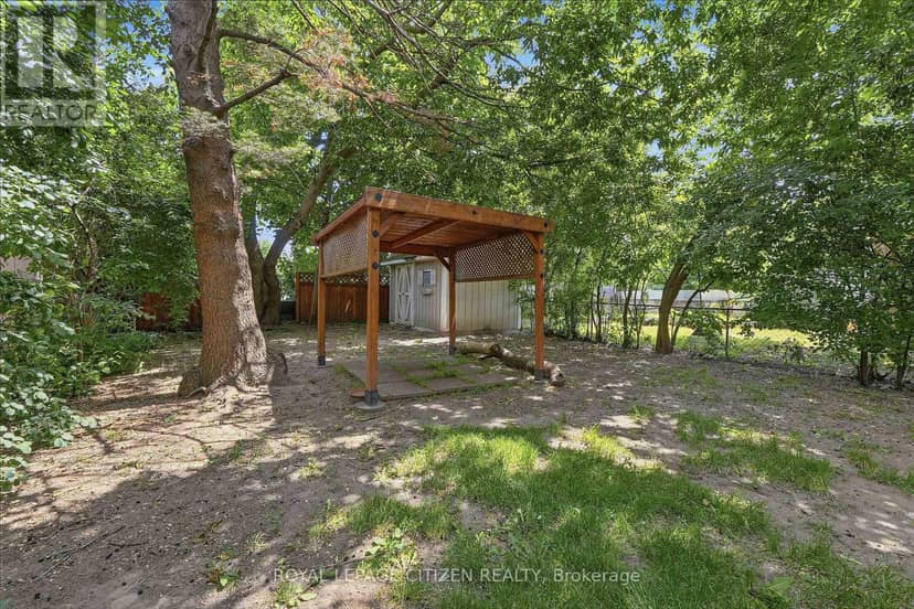 53 Grampian Crescent — photo 28 of 30