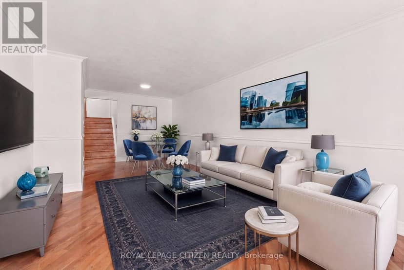 53 Grampian Crescent, Toronto, photo 5
