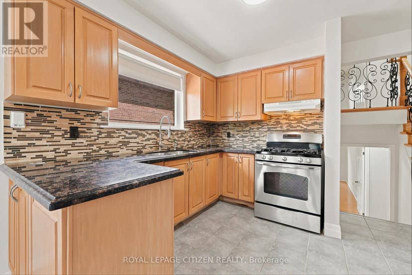 53 Grampian Crescent — photo 9 of 30