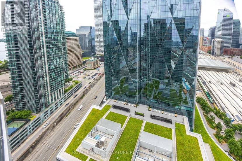 3602 - 18 Yonge Street — photo 25 of 34