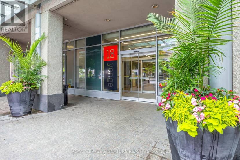 3602 - 18 Yonge Street — photo 26 of 34