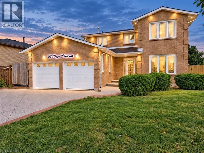 31 VEGA Crescent, Stoney Creek, photo 5
