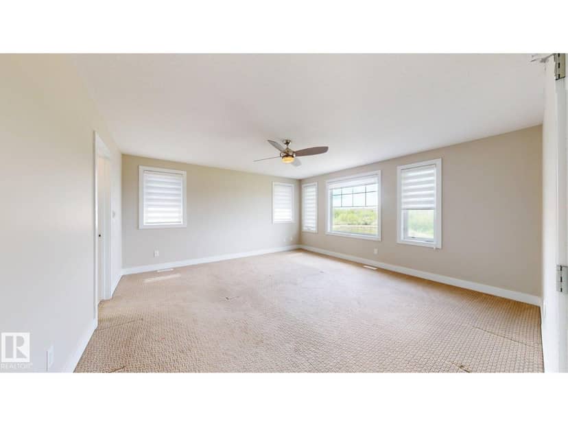 4016 8 ST NW — photo 38 of 40
