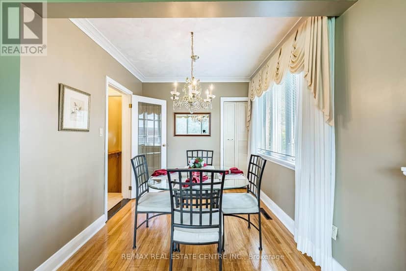 2591 Whaley Drive — photo 11 of 40