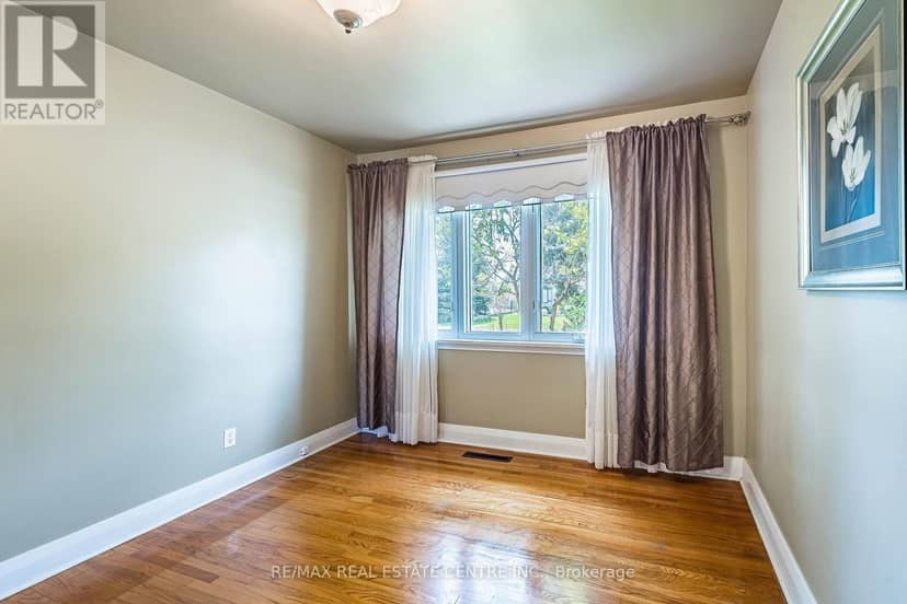 2591 Whaley Drive — photo 21 of 40