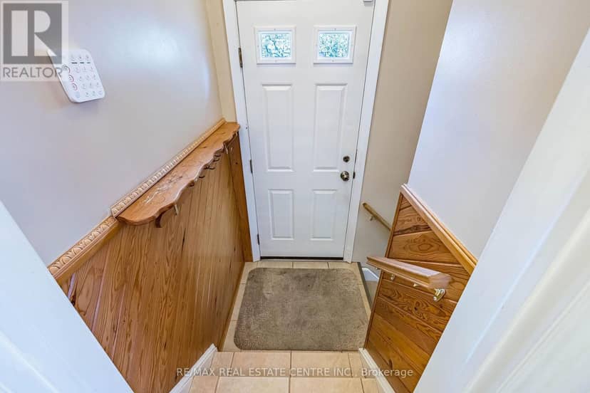 2591 Whaley Drive — photo 33 of 40