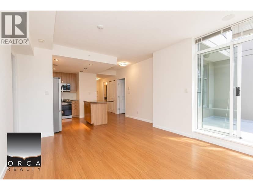 9232 UNIVERSITY CRESCENT, Burnaby, photo 4