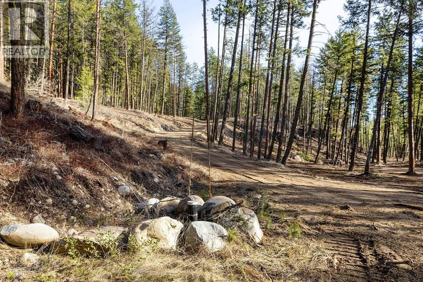 Lot A Trepanier Road, Peachland, photo 6