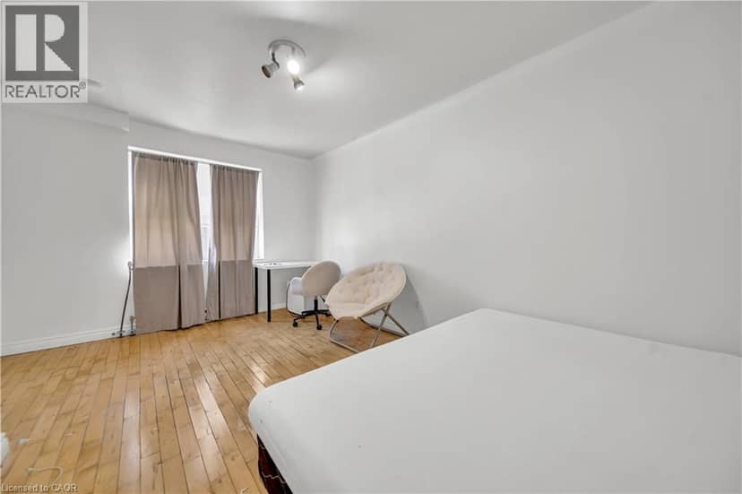 24 COLUMBIA Street W, Waterloo, photo 6