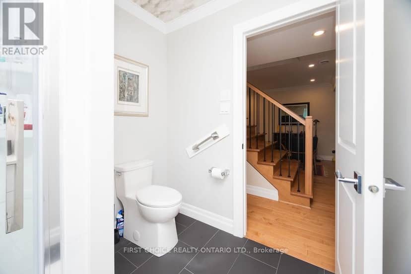 17B Ethier Boulevard — photo 28 of 40