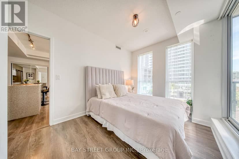 502 - 170 Sumach Street — photo 10 of 21