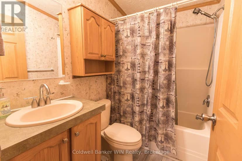 19 Grand Vista Drive — photo 23 of 30