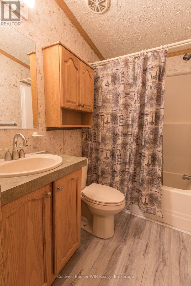 19 Grand Vista Drive — photo 24 of 30