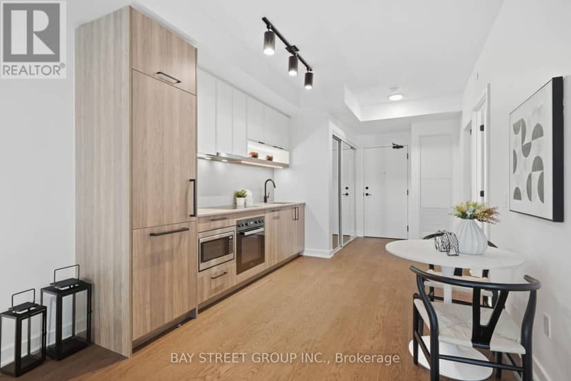639 - 91 Montclair Avenue — photo 12 of 23