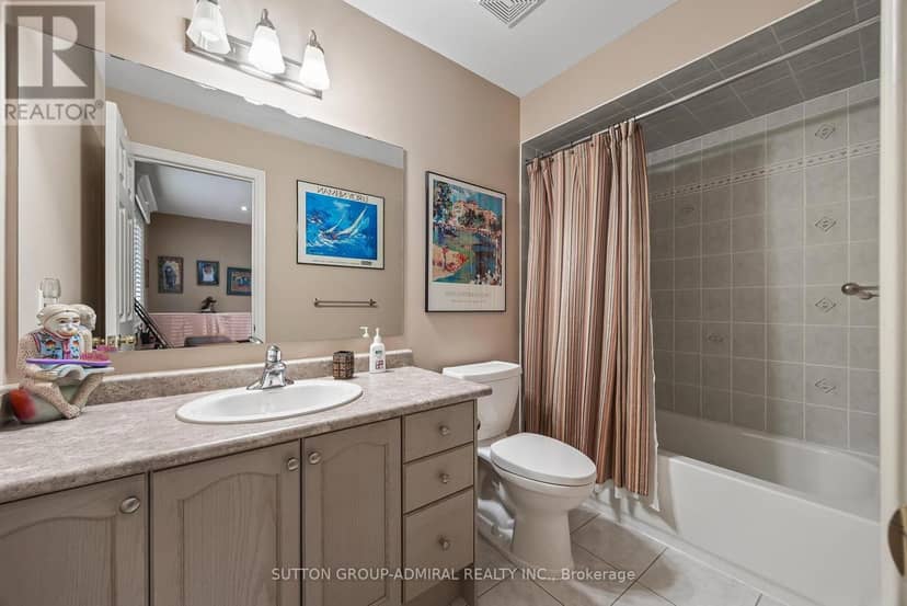 35 Strauss Road — photo 23 of 35