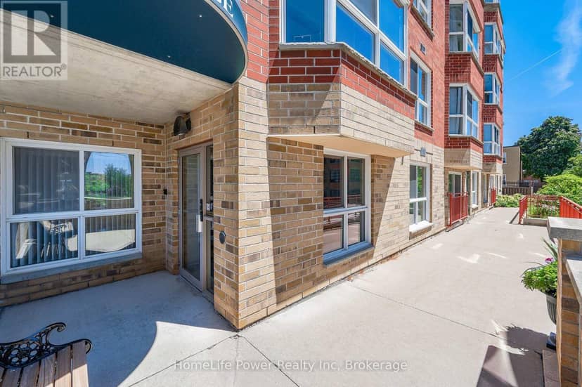 107 - 20 St George Street — photo 32 of 38