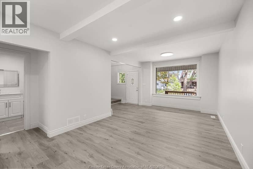 1129 Janette Avenue — photo 6 of 26