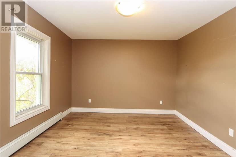 348-352 Howey Drive — photo 38 of 40