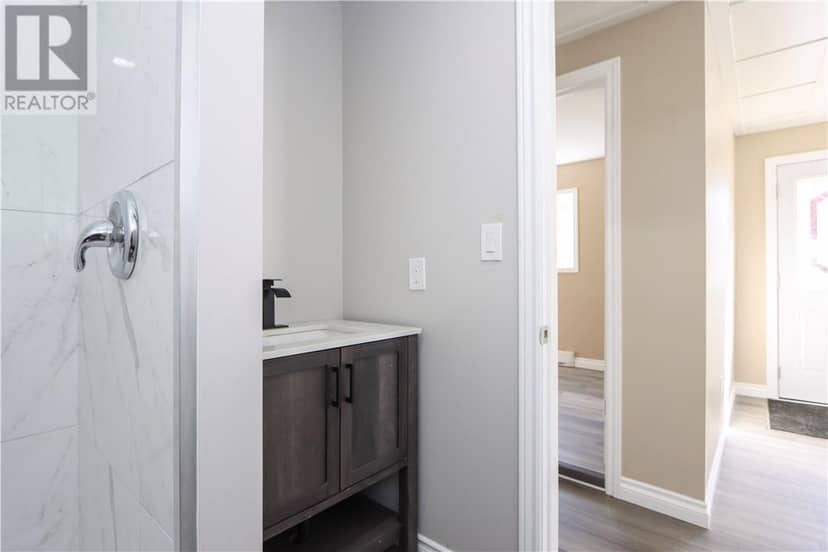 417 Burton Avenue — photo 12 of 36
