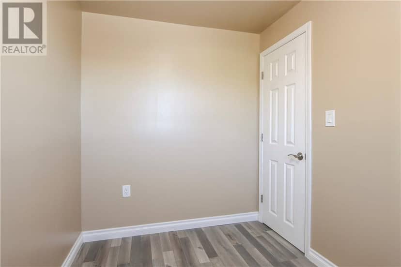 417 Burton Avenue — photo 14 of 36