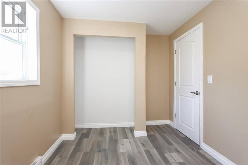 417 Burton Avenue — photo 16 of 36