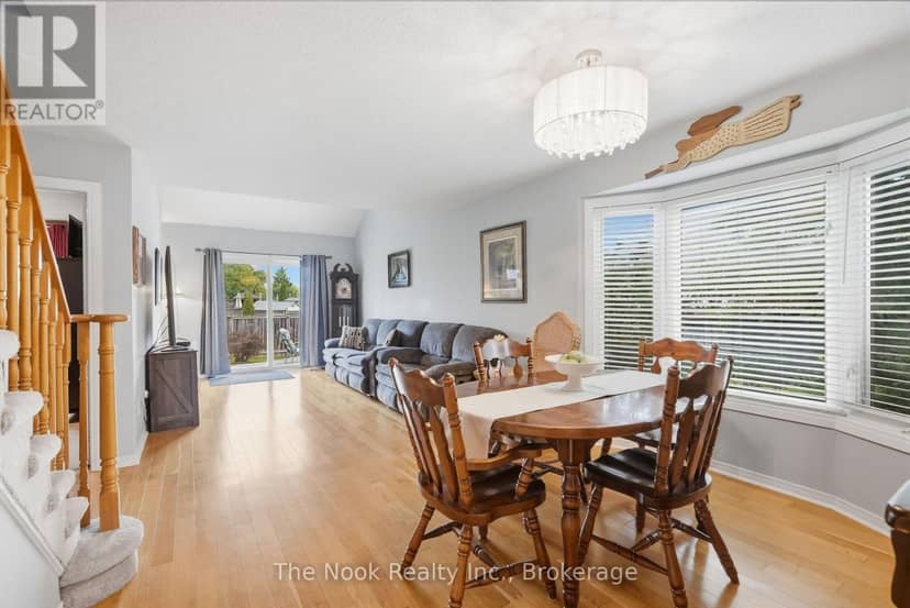 1120 Ormond Drive — photo 4 of 40