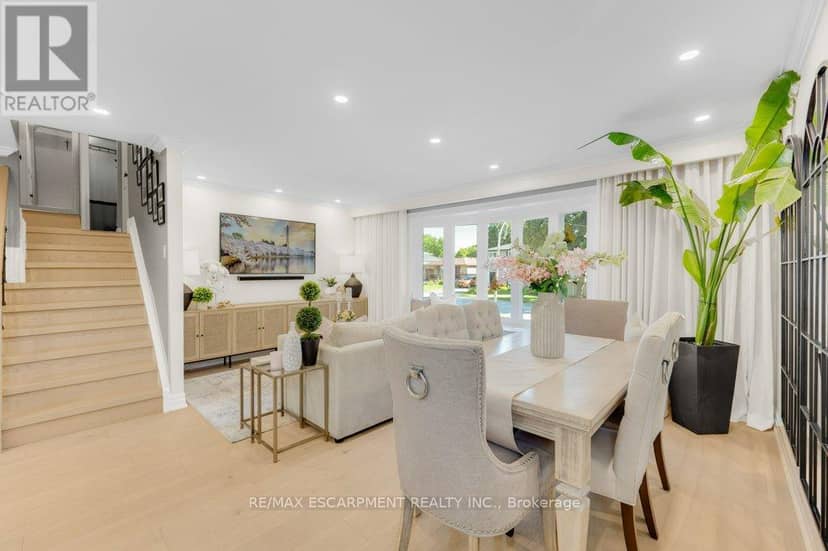 1482 Epping Road — photo 10 of 40