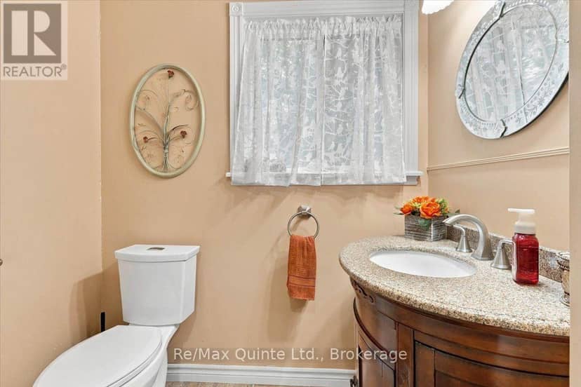 578 Old Apsley Road — photo 19 of 40