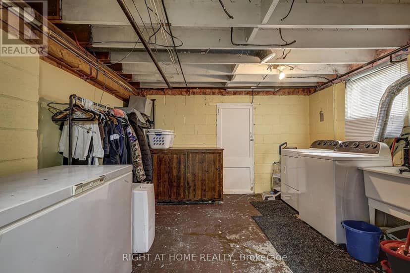 42 Graham Crescent — photo 25 of 35