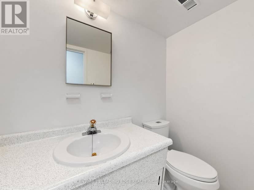 219 Lynedock Crescent — photo 33 of 40