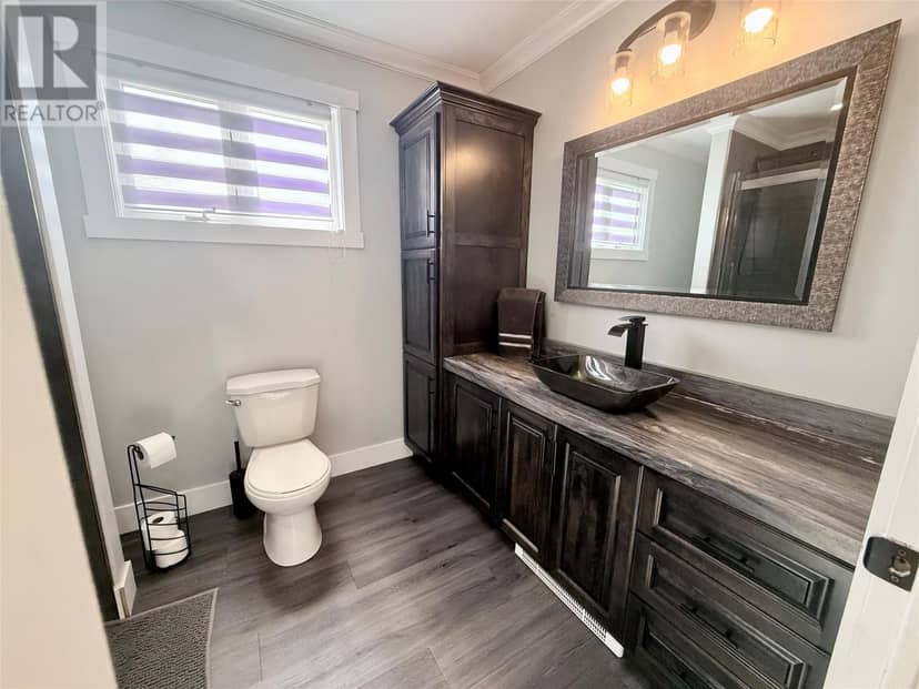 130 Bayview Road — photo 31 of 35