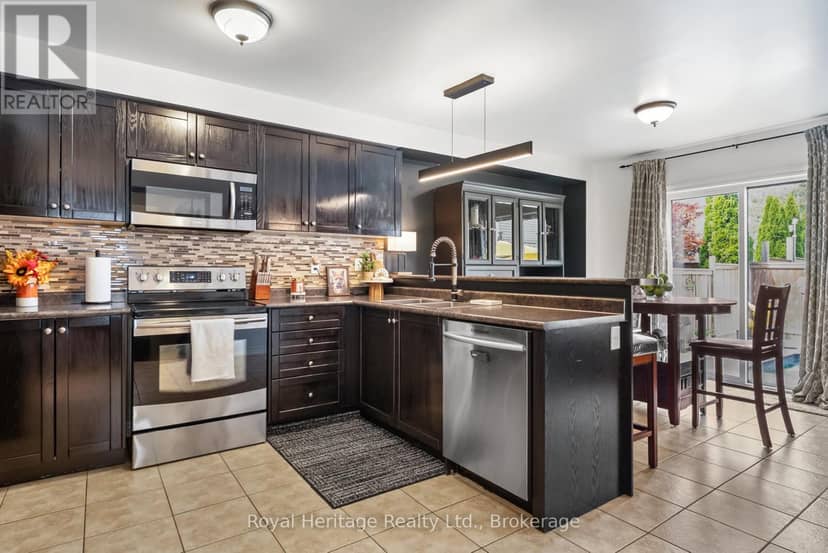 14 Tabb Avenue — photo 7 of 38