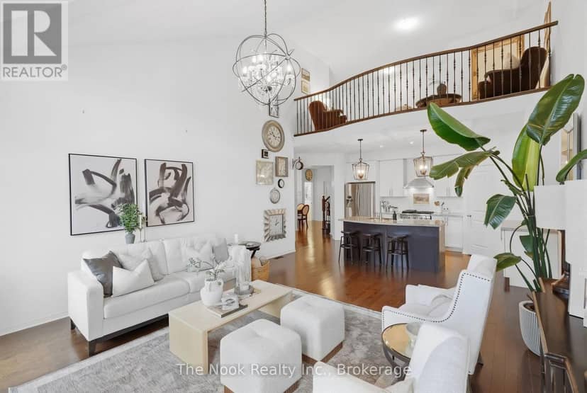154 Ted Miller Crescent — photo 8 of 40