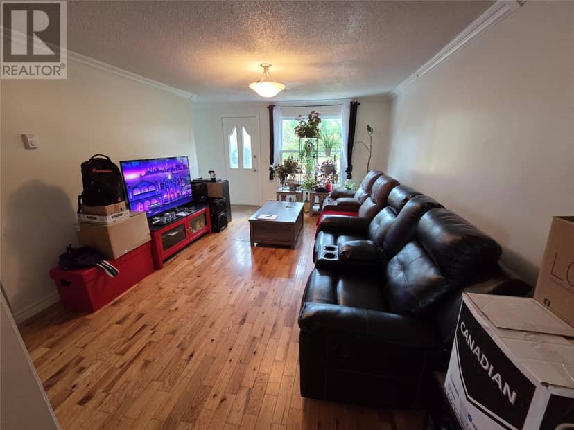 3 Hynes Road — photo 13 of 21