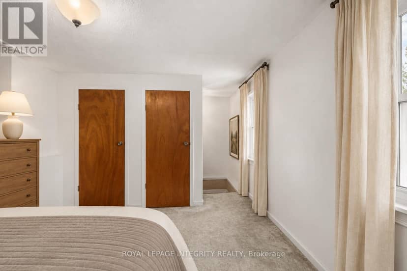 1081 Kenaston Street — photo 29 of 40